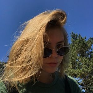 Meet your Posher, Victoria